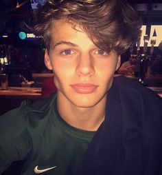 e61ea1899ee55853093ac4109b886a37--sam-dezz-beautiful-people.jpg