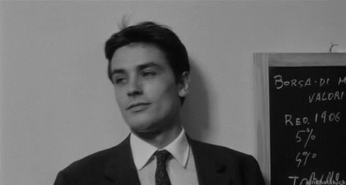 alain-delon-leclisse.gif