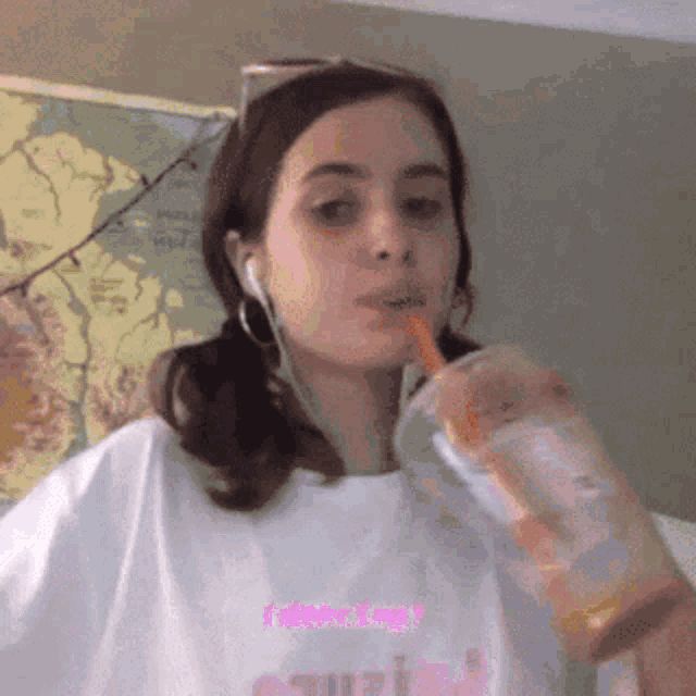 Clairo GIF - Clairo - Discover & Share GIFs