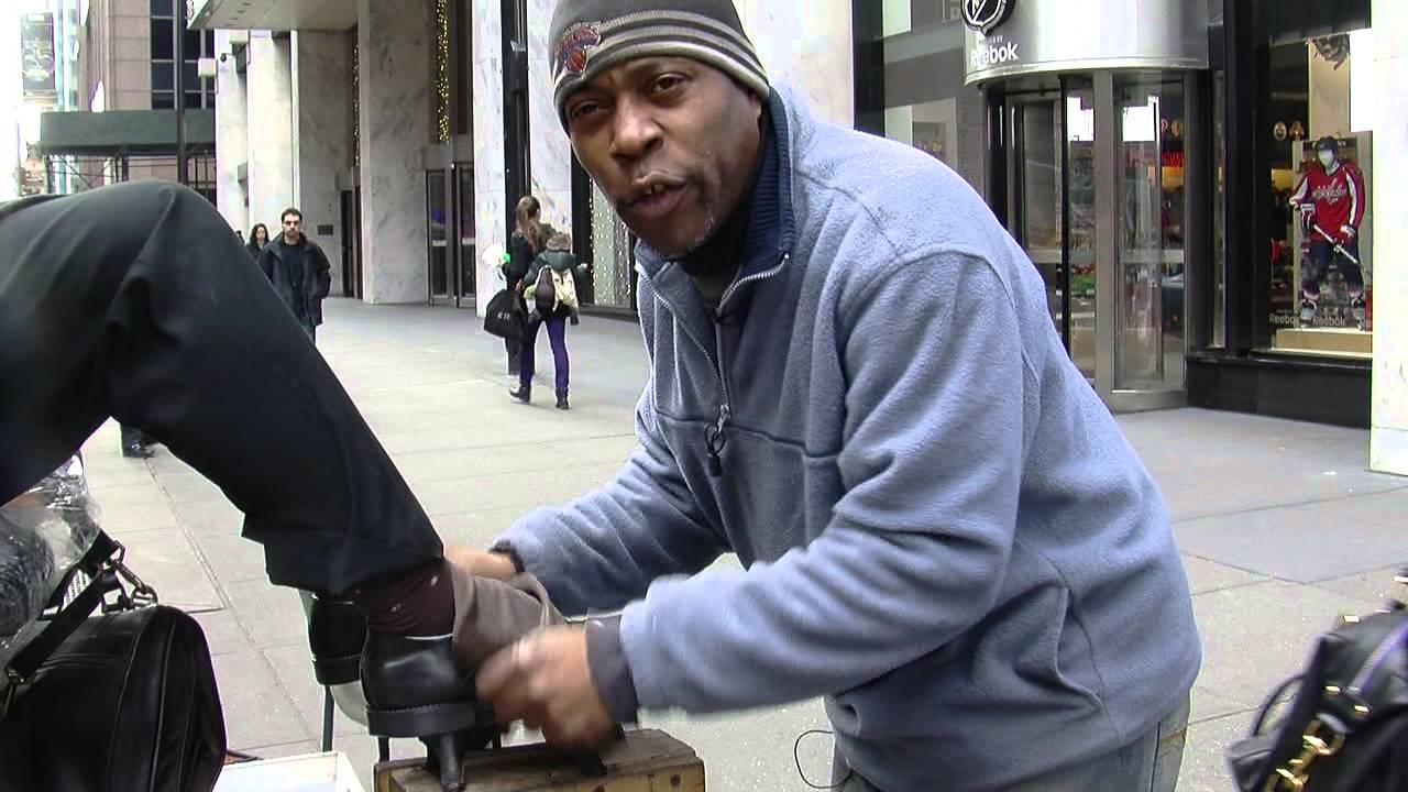 Don Ward: Shoe Shiner Extraordinaire - YouTube