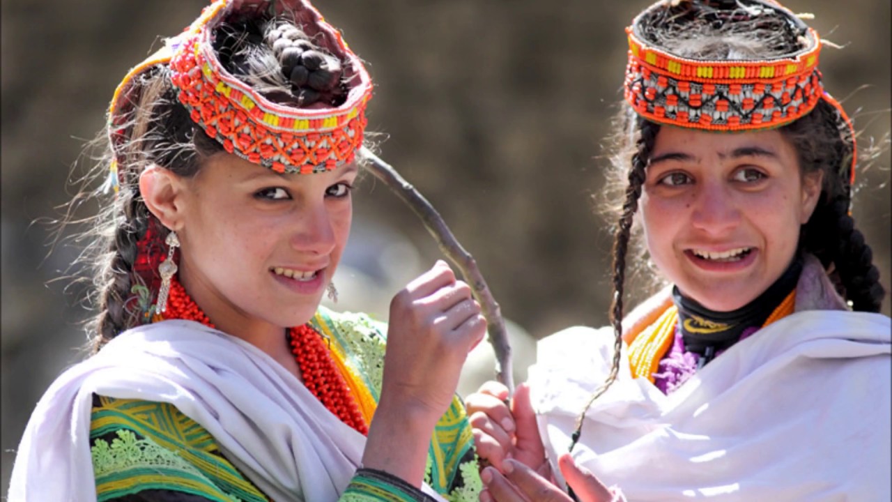 Kalash people of Chitral : Kalash folk dance Chilam Joshi festival :  Nuristani people - YouTube