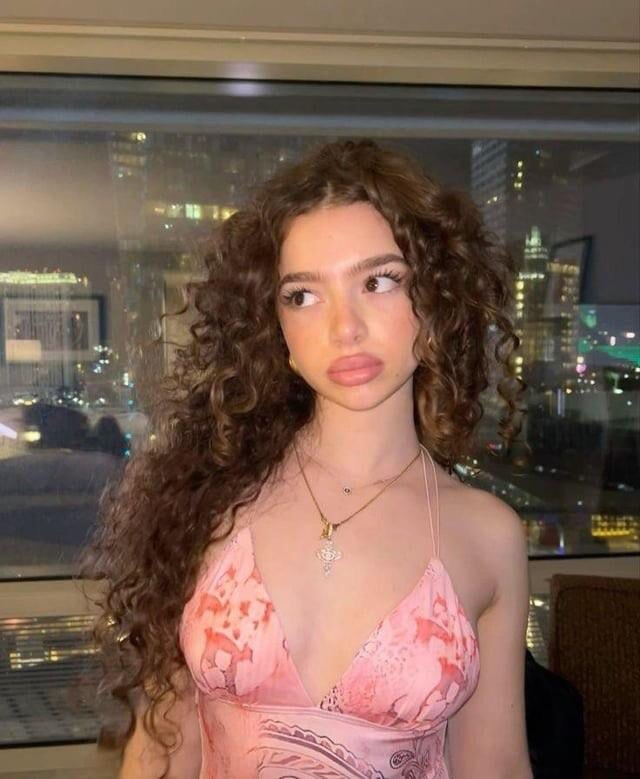 9E9CF3A4 F43C 44FE 93C2 FD43867B362D