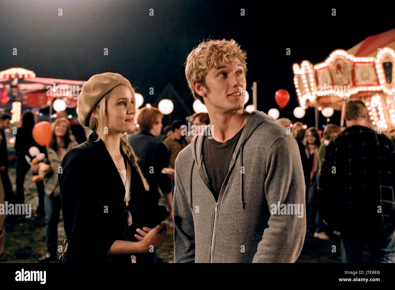 dianna-agron-alex-pettyfer-i-am-number-four-2011-JTEBEB.jpg