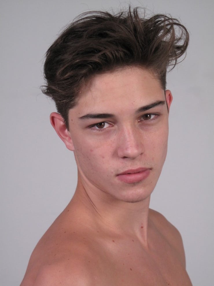 740full-francisco-lachowski.jpg