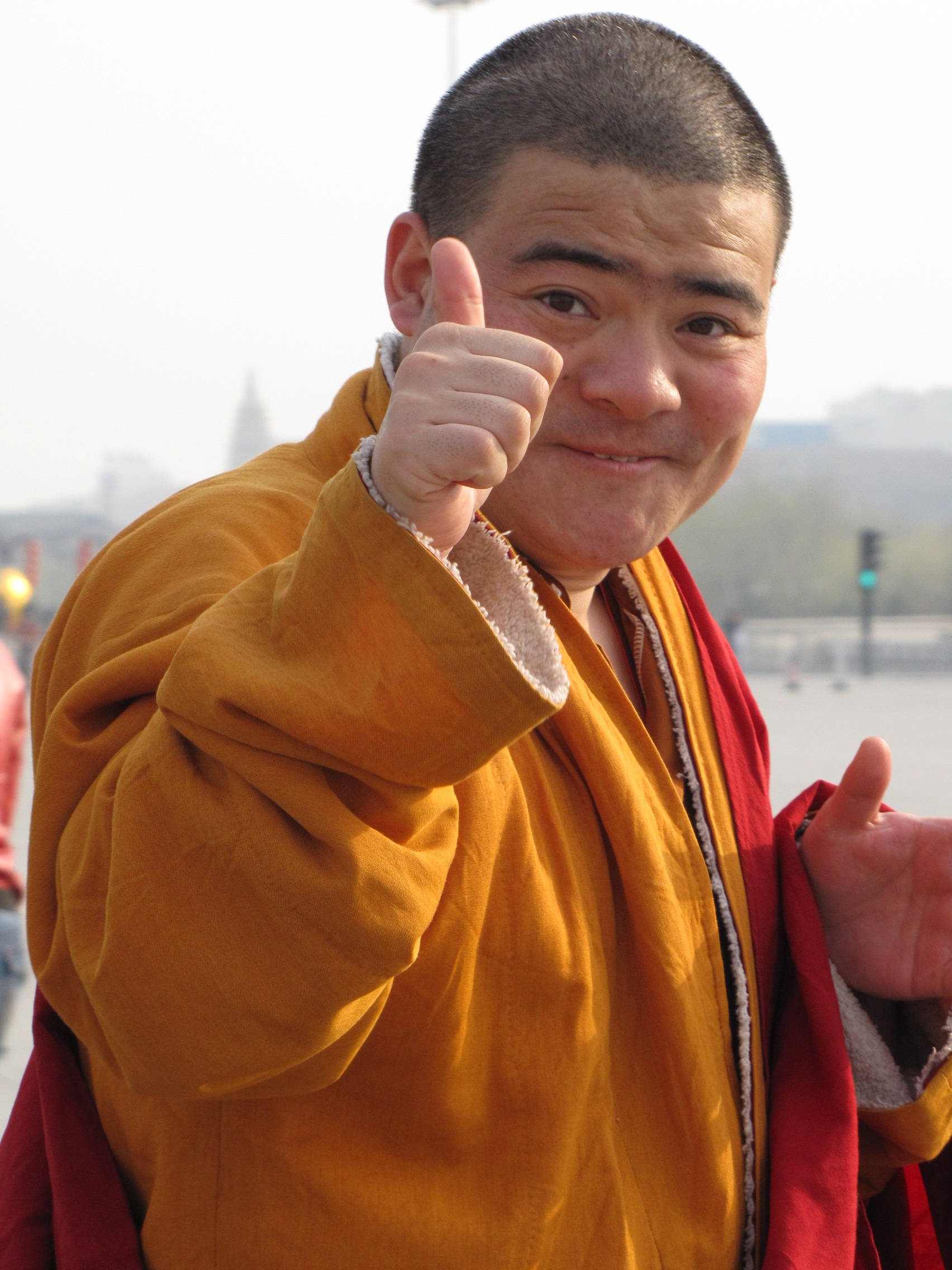 Beijing_bouddhist_monk_2009_IMG_1486.JPG