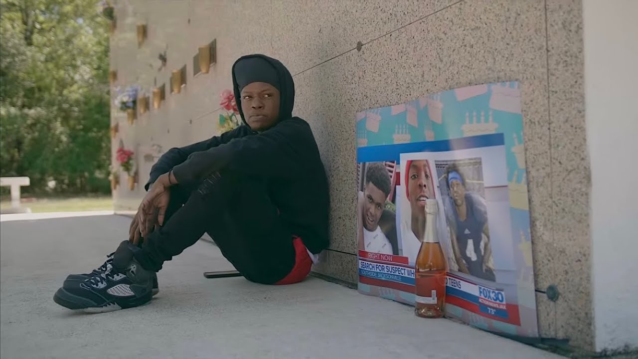 RAPPER FOOLIO RECORDED DISS SONG AT HIS OPPS GRAVESITE GETS KllLED IN ...