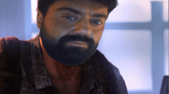 q8MhbGT.gif