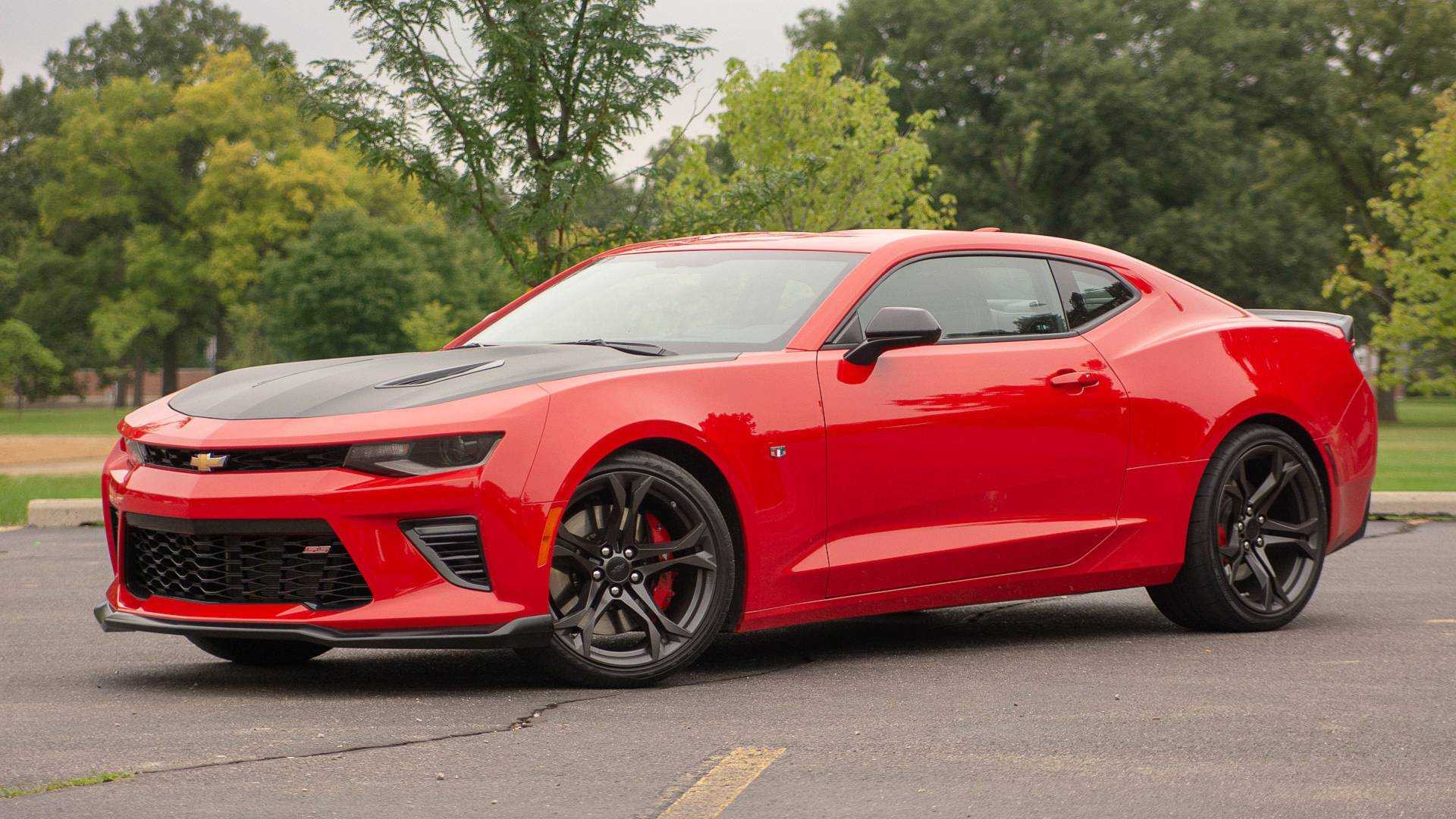 2018-chevrolet-camaro-1ss-1le.jpg