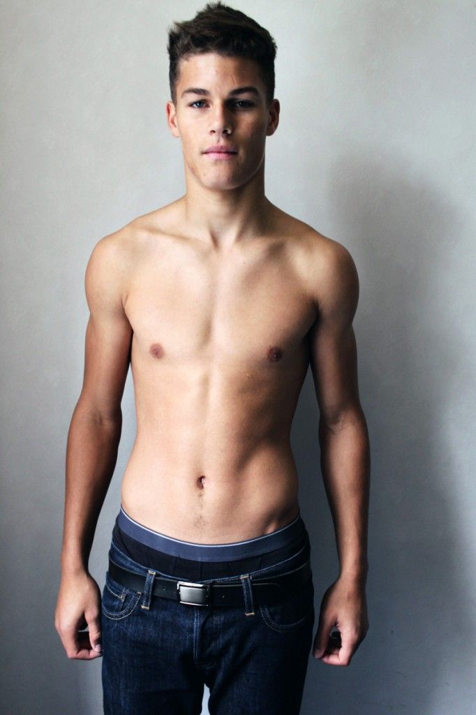 f643794ee16bc2552ee9069c08104c76--hot-guys-candies.jpg