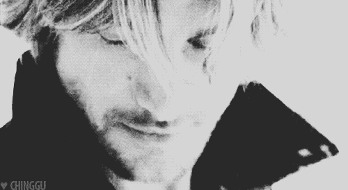 8860f0627be9fd078120eff318d9d5ef.gif