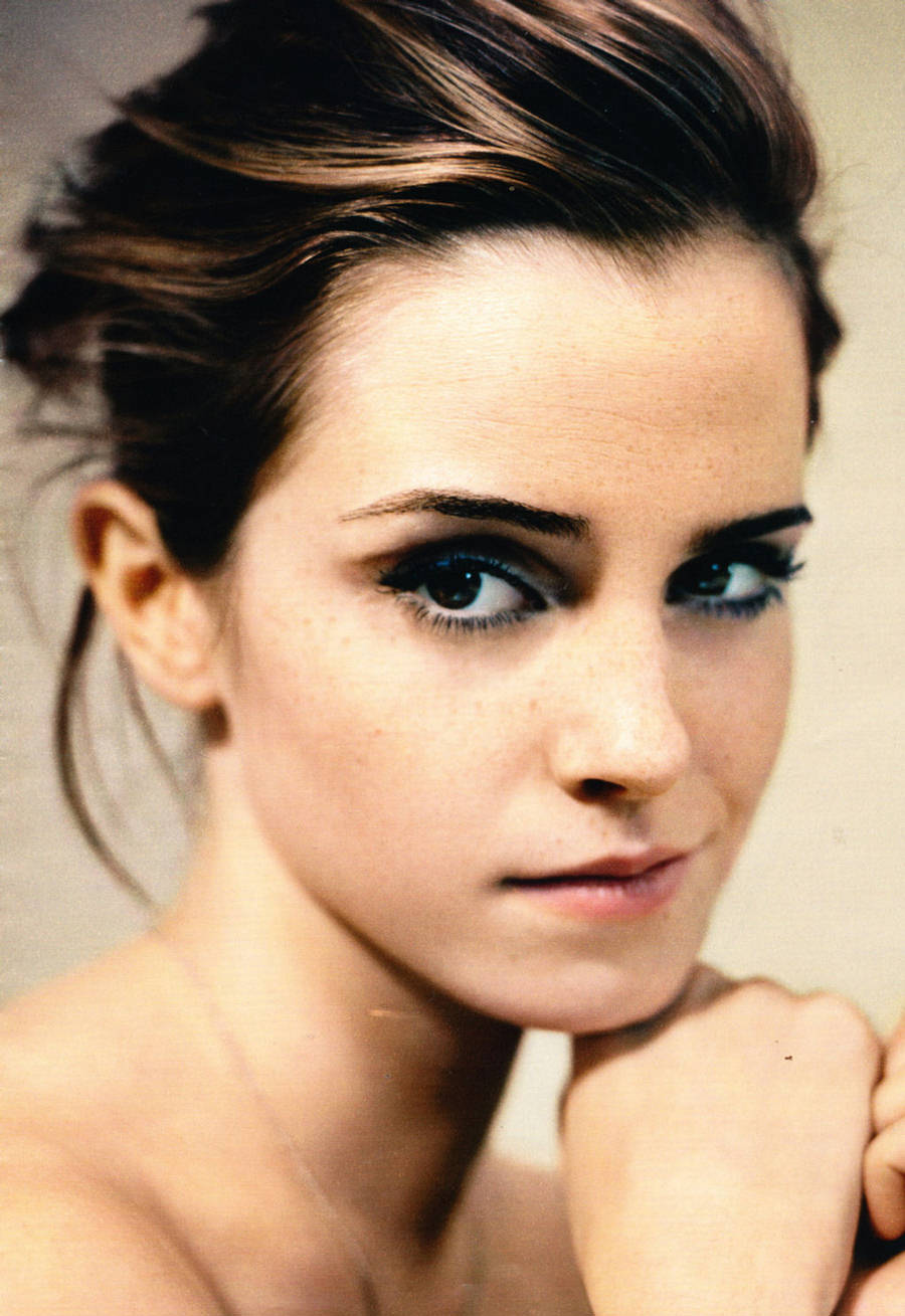 Emma-Watson-emma-watson-41988317-900-1309.jpg