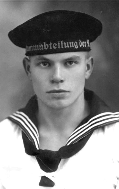 The German Sailor | Vintage sailor, Vintage photographs, Vintage men