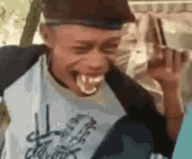 laughing-gif-37.gif