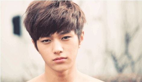 lmyungsoo.jpg