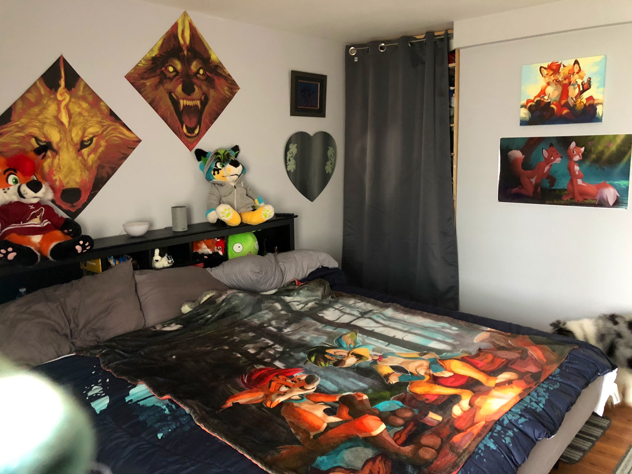 EGSyOhUW4AMrk3f.jpg:large