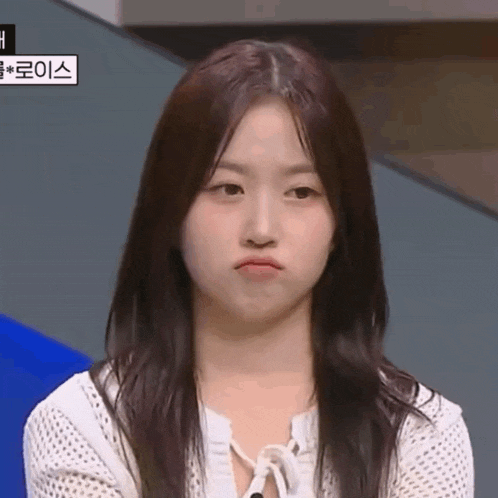 nmixx-haewon.gif