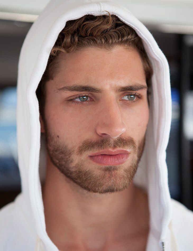 7b5367abe94635fd67efaa3f4d81e09b--bearded-men-male-models.jpg