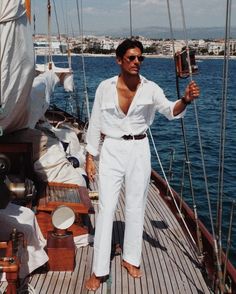 This contains an image of: Cinemaocd.tumblr.com