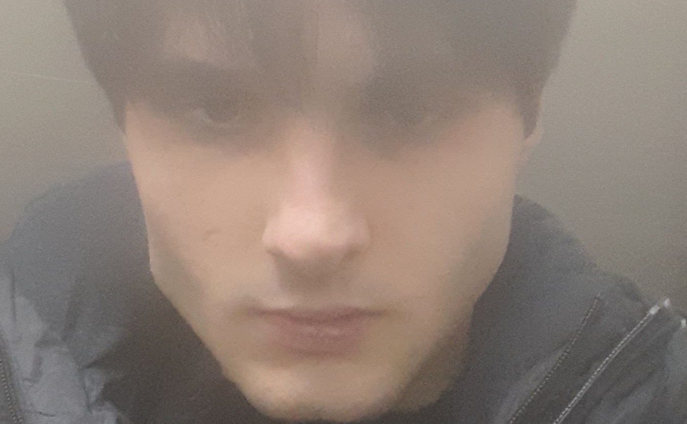 3210485_20221218_212034.jpg