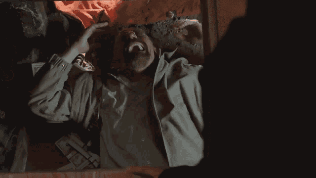 6877171_walter-white-breaking-bad.gif