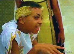 tumblr_nae0rypMHW1r1nr2ko2_250.gif