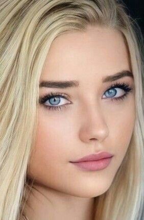 Pin by Paola Bronee on Models | Gorgeous eyes, Beautiful blonde ...