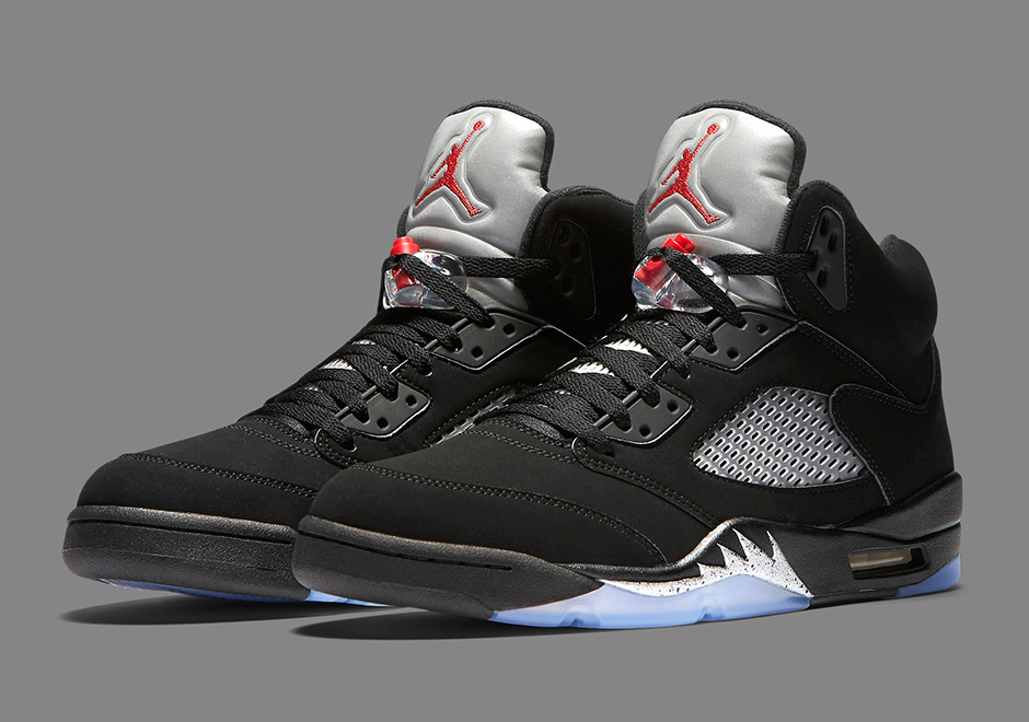 jordan-5-black-metallic-og-2016-4.jpg