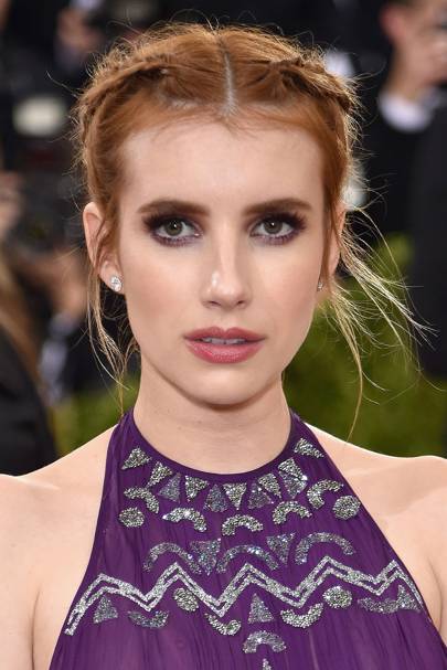 Emma-Roberts_glamour_3ma16_GettyImages-b.jpg