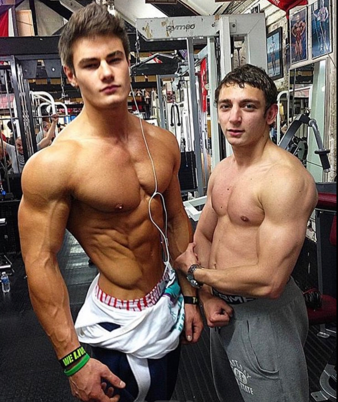 The most brutal mog I've ever seen. Featuring Jeff Seid | Looksmax.org -  Men's Self-Improvement & Aesthetics