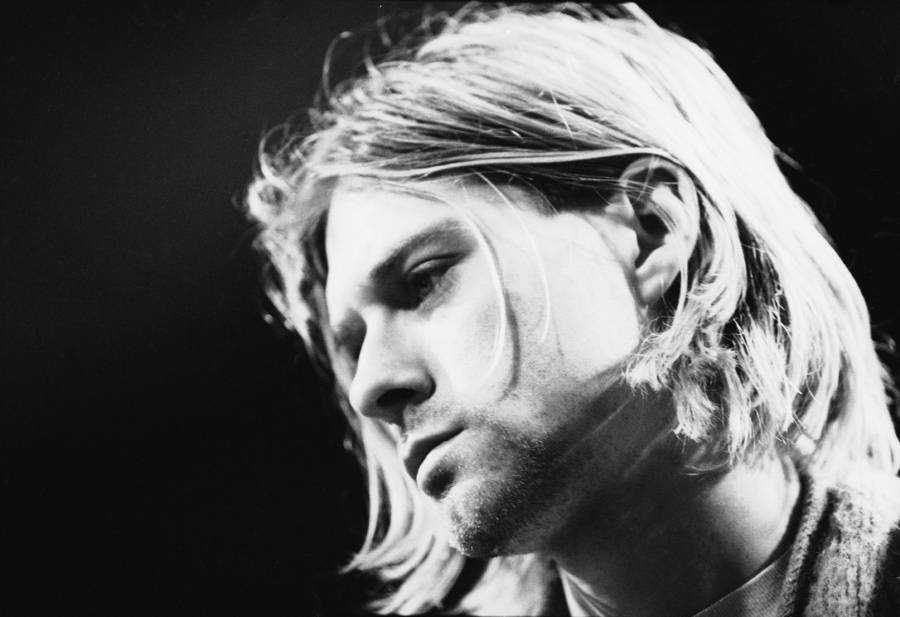 kurt-cobain-unplugged.jpg