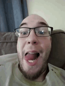 tongue-lick.gif