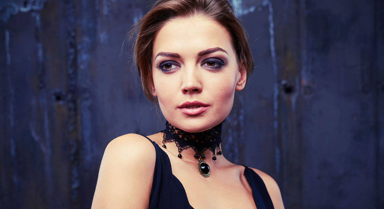high-cheekbones-entity-1320x720.jpg
