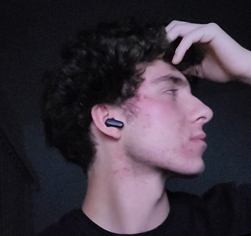 6899873_1000064266.jpg