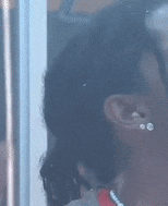 xDyYpOG.gif
