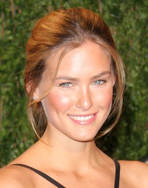 Bar_Refaeli_Without_Makeup_02.jpg