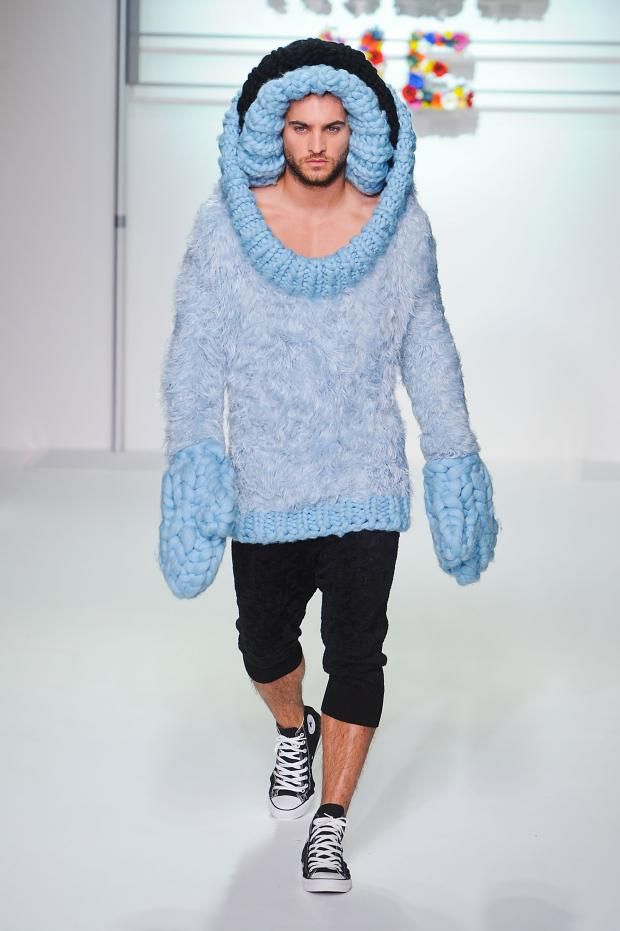 Googled Men Fashion Winter; wasn't disappointed | Funny fashion, Weird  fashion, Fashion fail