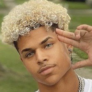 Prettyboiballo - Bio, Family, Trivia | Famous Birthdays