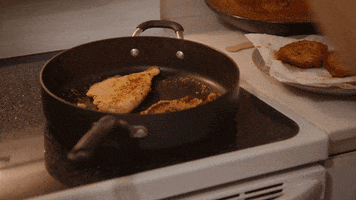 Tv Show Reaction GIF by LogoTV