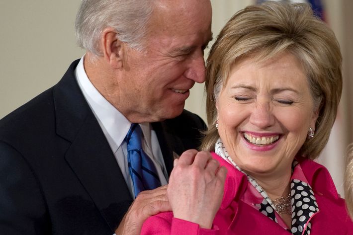 19b47454ee26a9f0dee9e56a15a654b29f-17-joe-biden-hillary-clinton.h473.w710.jpg