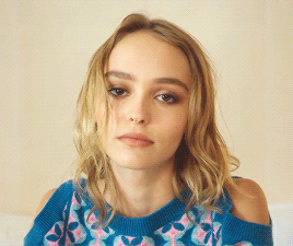 b40db4fd83b6fdeadfe1645e5dddd881.gif
