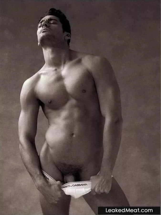 David-Gandy-LeakedMeat-1-87HG.jpg