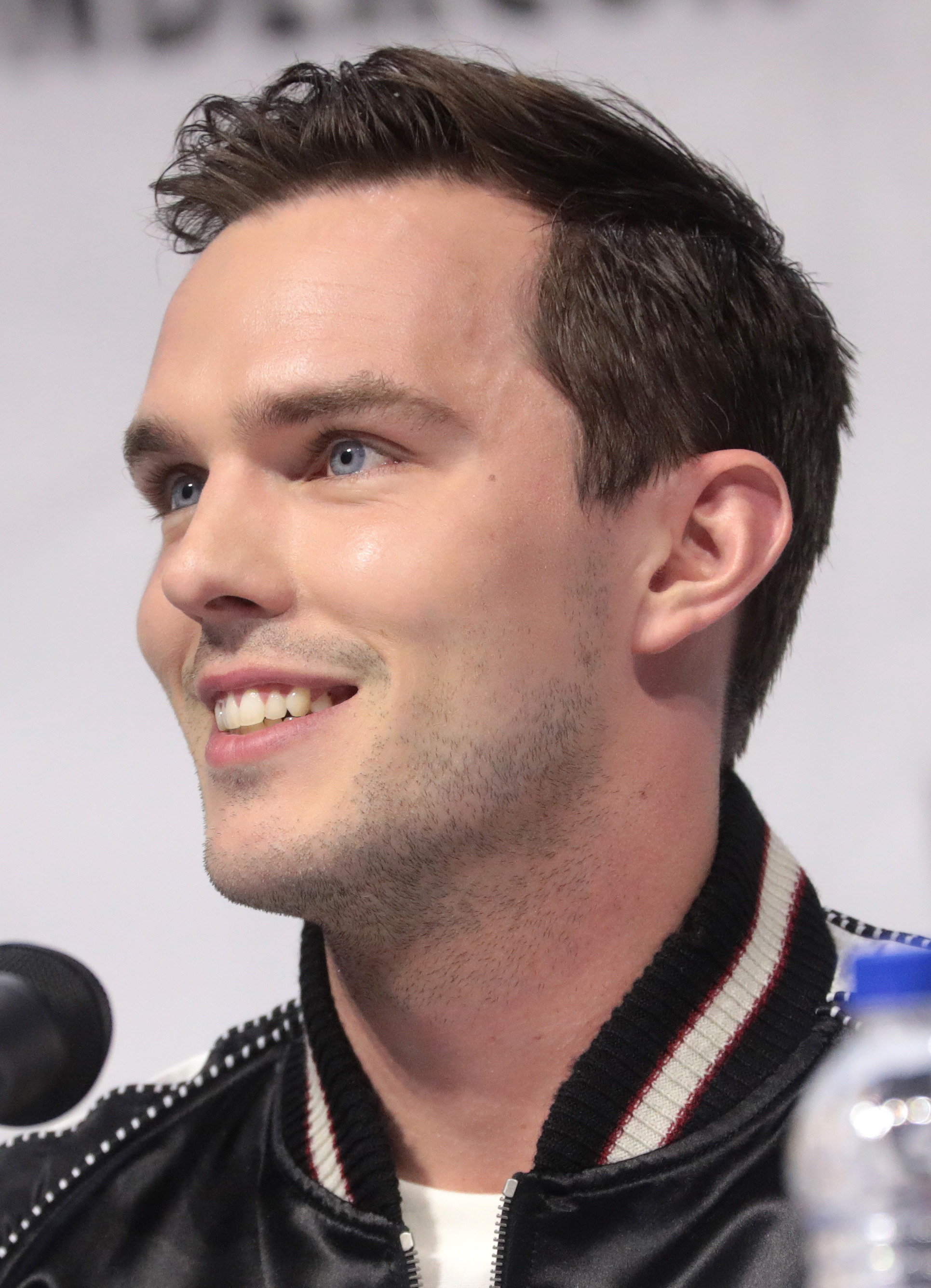 Nicholas_Hoult_by_Gage_Skidmore_2.jpg
