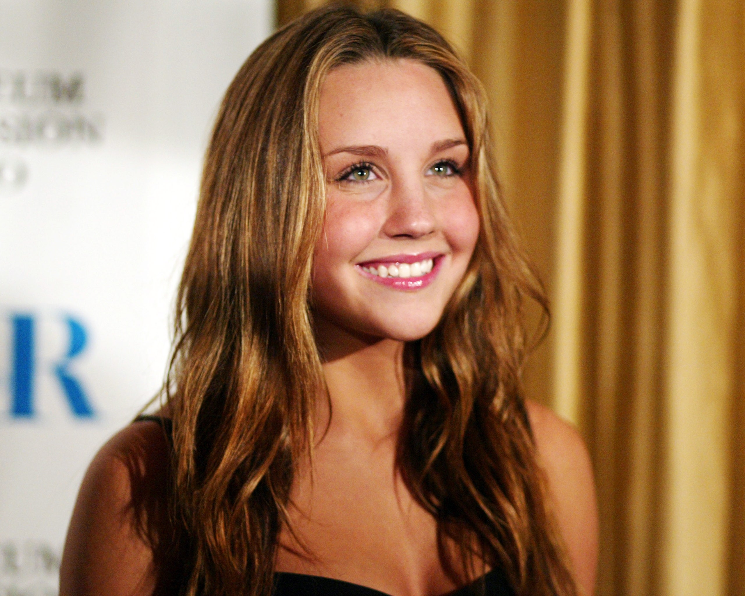 AmandaBynes-GettyImages-106720188.jpg