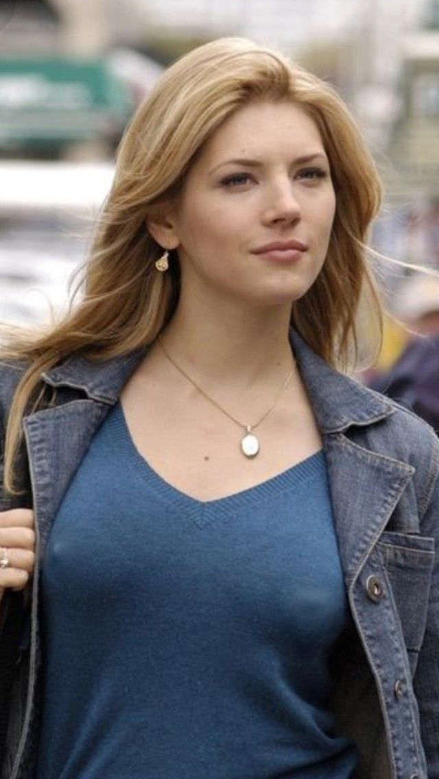 Pin by andy mittower on Celebrities | Katheryn winnick, Katheryn winnick  vikings, Beautiful actresses