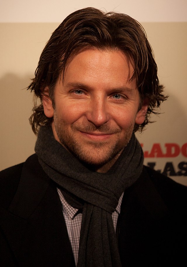 640px-Bradley_Cooper_%2811242795155%29_%28cropped%29.jpg