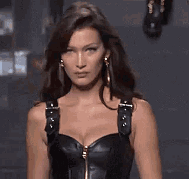 bella-hadid-walking.gif