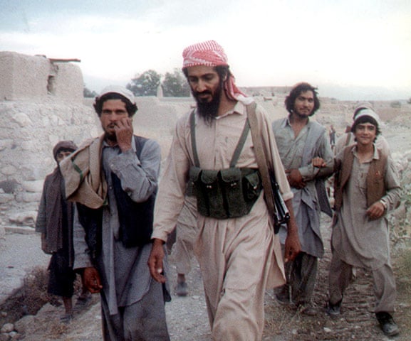 1989-Osama-Bin-Laden-walk-004.jpg