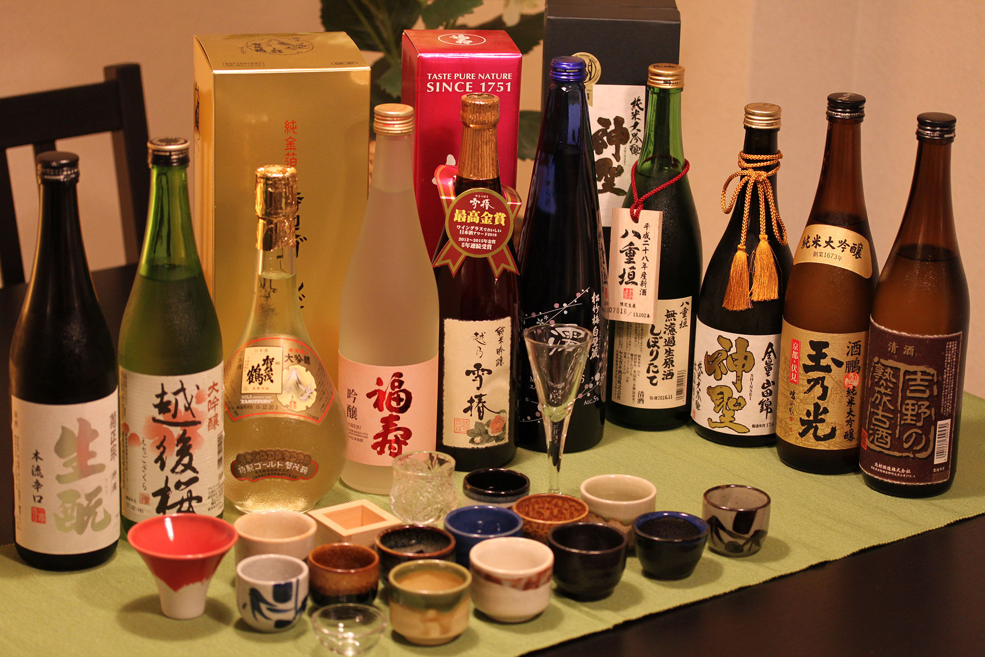 japanese-sake-tasting-activity_8zM0ImB.jpg