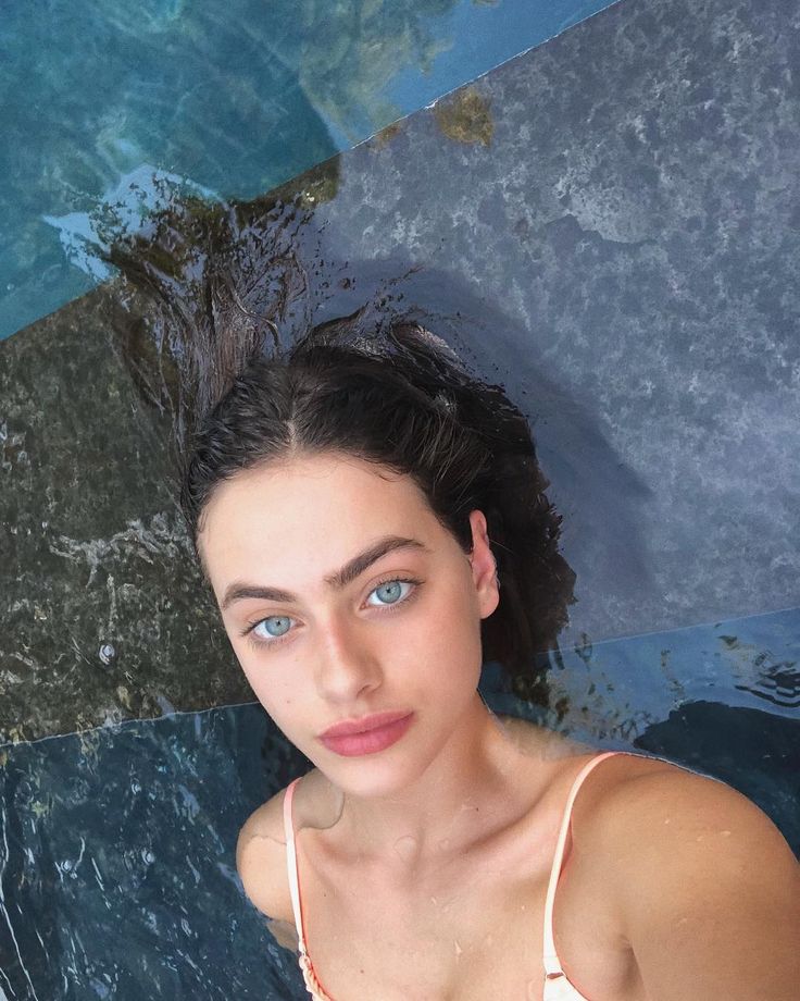 Yael Shelbia on Instagram: “💦”