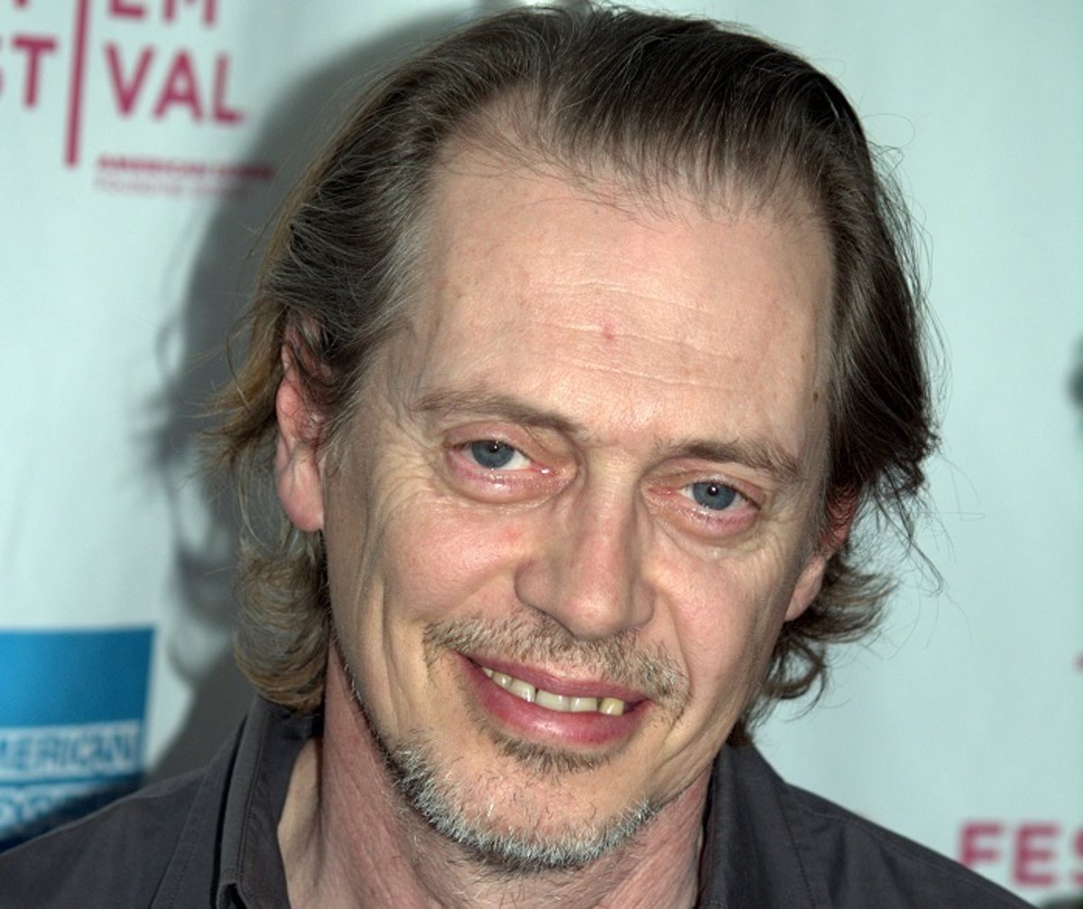 Conoces la increíble historia que relaciona a Steve Buscemi y los atentados  del 11 de septiembre?
